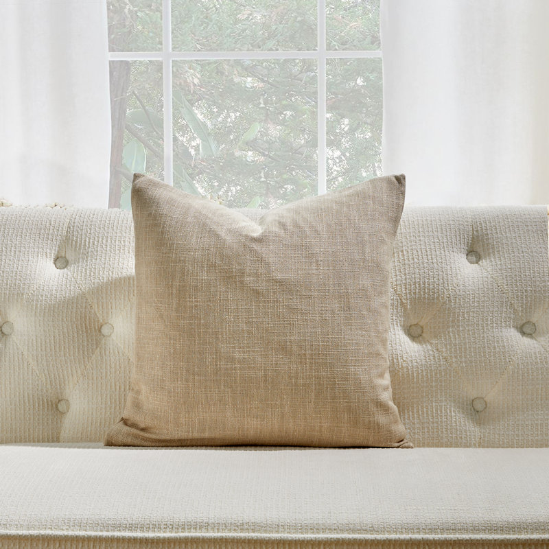 Coussin en mélange de coton SEATTLE SOLID, Brun, Plumes