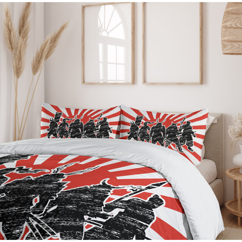 Eclectic Polyester Duvet Cover, Queen Duvet Cover + 2 Standard Shams