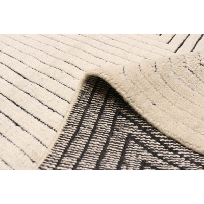 Tangier Ivory Rug 5'9" x 7'9"