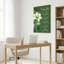Art floral sur toile tendue sur fond blanc-656560149