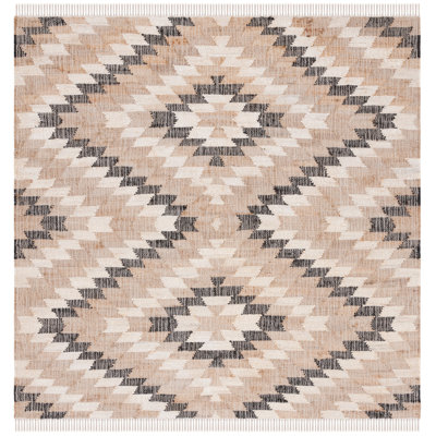 Euscebio Southwestern Hand-Loomed Jute/Sisal Area Rug in Natural/Black