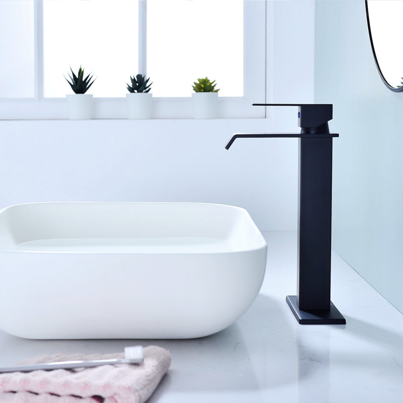 Single-Hole Bathroom Faucet, Matte Black