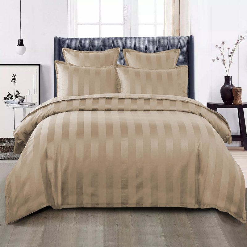 Renze Microfiber 250 TC Reversible Stripe Duvet Cover Set with Pillowcases, Beige