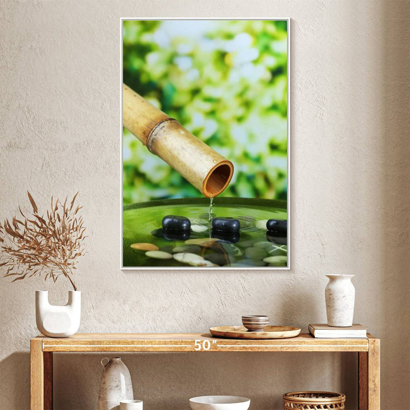 Fontaine en bambou, Floating Frame White, 27 po x 40 po