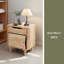 Table de chevet en bois naturel