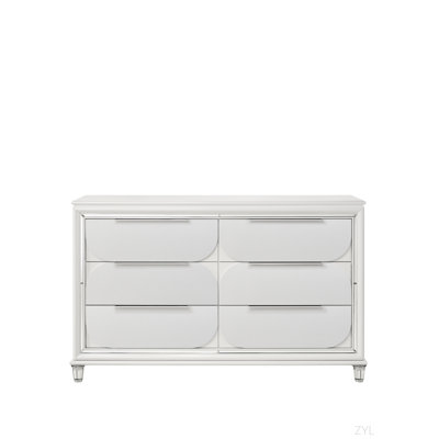 Commode finition perle blanche