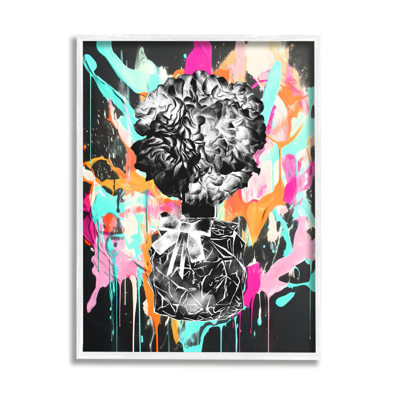 «Urban Flowers Graffiti On Wood» par Ziwei Li, reproduction, H 30 po x l 24 po x P 1,5 po, Estampe numérique Farmhouse