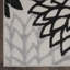 Tapis intérieur / extérieur noir / gris / blanc à motif floral Arnelle-879009627