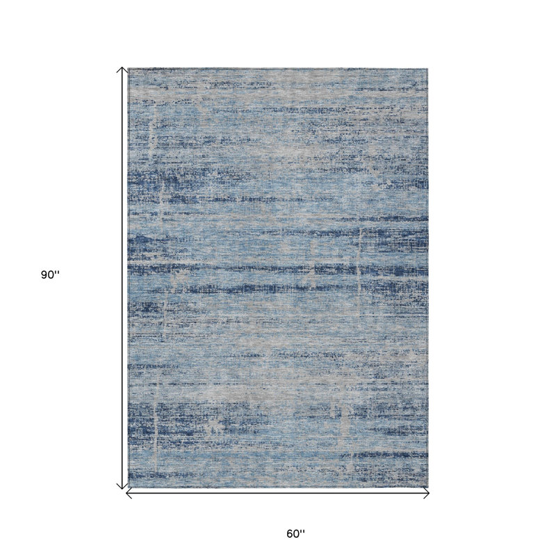 Tapis intérieur lavable abstrait bleu ciel et bleu marine HomeRoots 5 pi x 8 pi