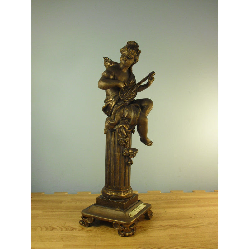 Statue musciennes par l. f. moreau, H 36 po x l 18 po x P 18 po