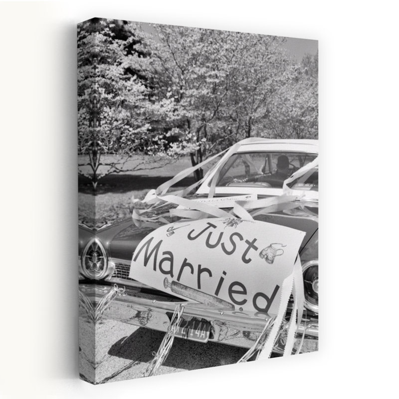 «1960 Just Car Married Married» sur un tronc et des banderoles, art mural rétro vintage rétro, H 18 po x l 12 po