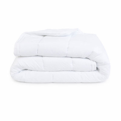 Martex Quilted Mattress Pad with Deep Pocket Fit, Soft Breathable Polyester-Cotton Blend, All-Season Comfort, Twin