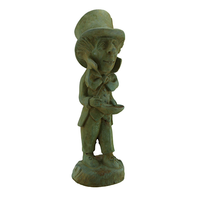 Statue de chapelier fou