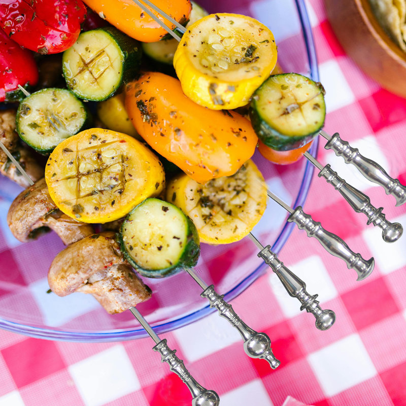 Ensemble de 6 brochettes en acier inoxydable avec poignées en métal | 17 pouces de long | Brochette pour griller | Finition brillante.
