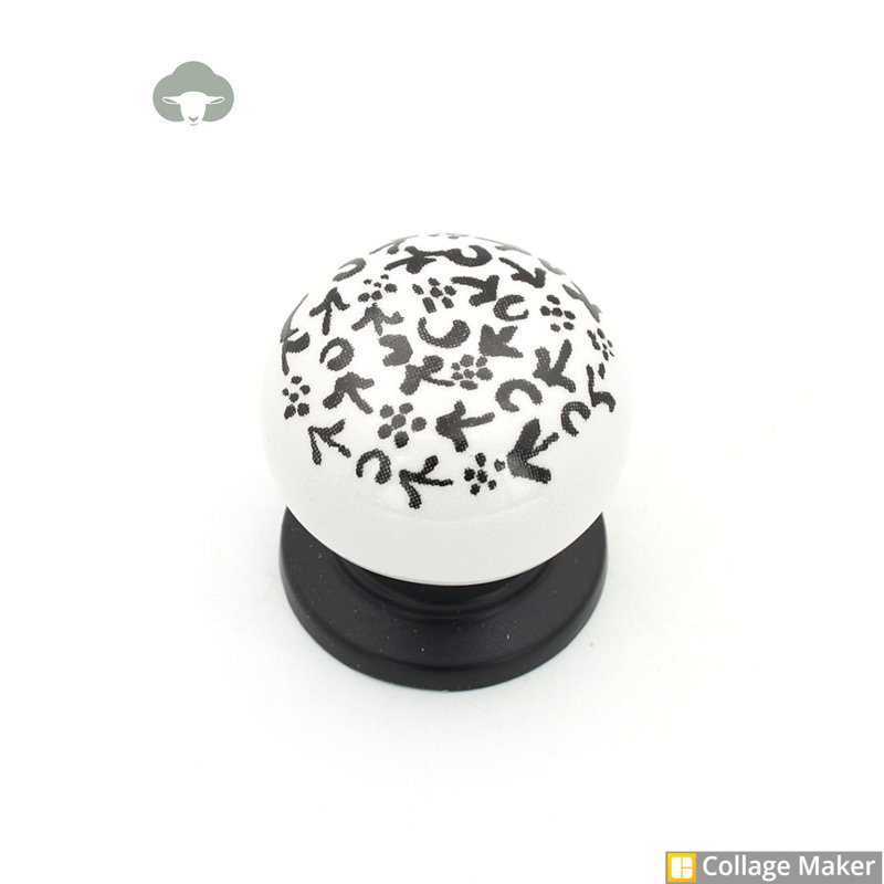 Sandberg 33mm Diameter Round Knob
