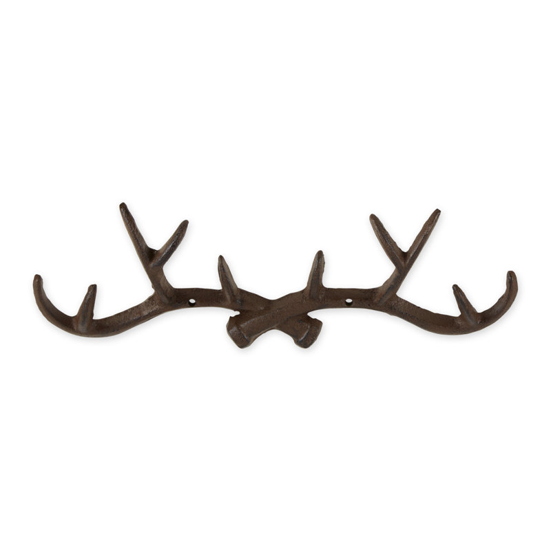 Crochet mural Antler