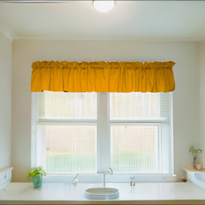 Pastorella Tailored Window Valance