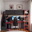 Lit mezzanine en bois d'inspiration Esports avec escalier de rangement, bureau, tablettes et panneau perforé-426557353-426557359