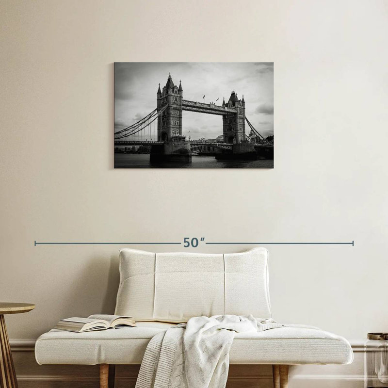 Lilie Tower Bridge en monochrome, H 20 po x l 30 po