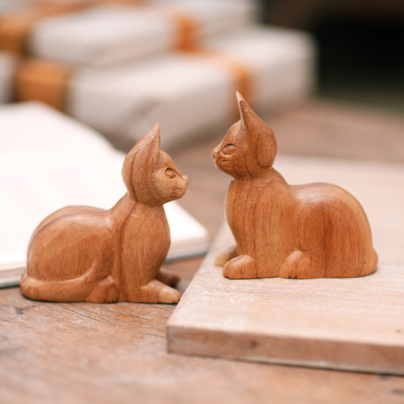 Animals Figurines & Sculptures