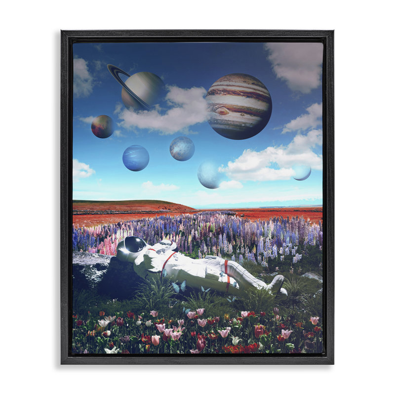 «Astronaut & Overhead Planets», art mural encadré flottant par Reinders, H 31 po x l 25 po, Cadre flottant noir de jais