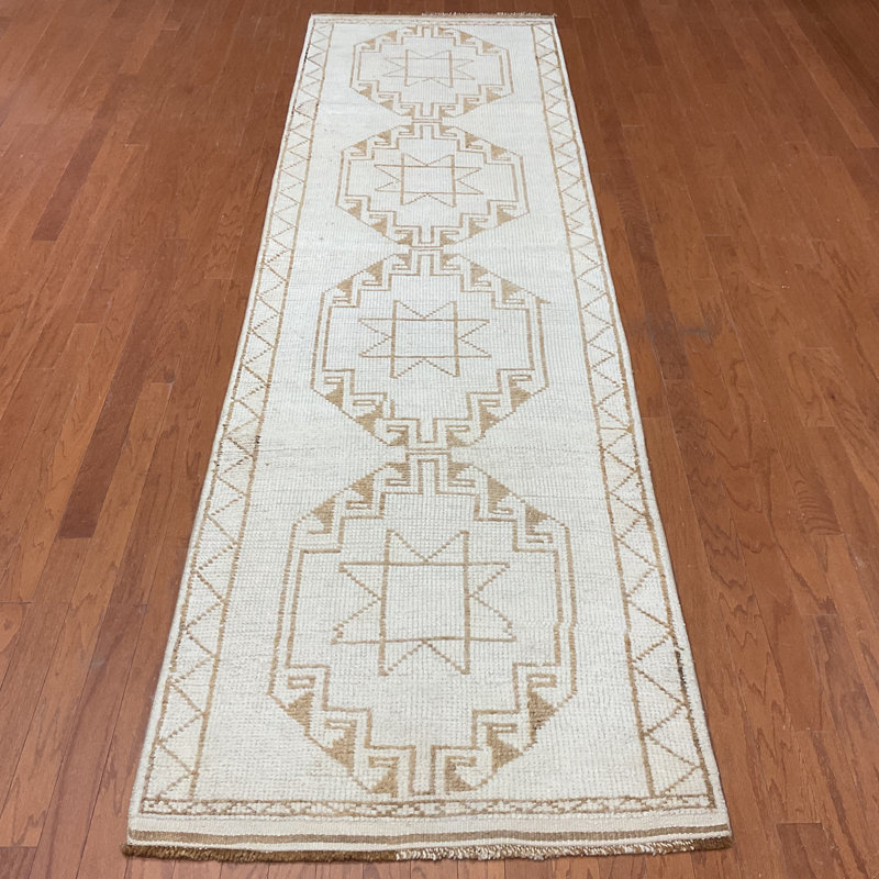 Dakota Fields Handmade Turkish Oushak Wool Runner
