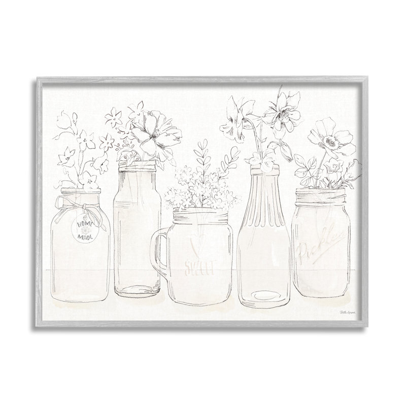 Arrangement floral doux et discret avec bocaux en verre de style champêtre, art texturé blanc par Beth Grove