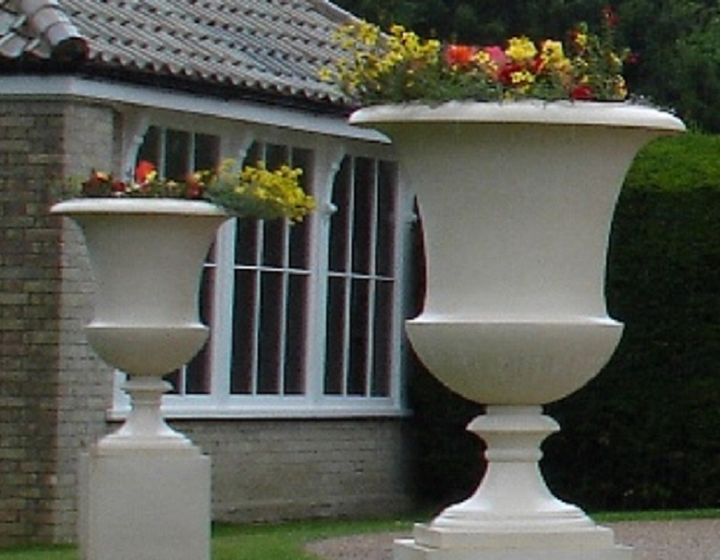 Baird Handmade Urn Planter