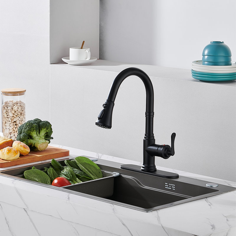 Pull Down Single Handle Kitchen Faucet with Deck Plate, Matte Black