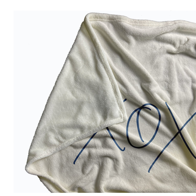 Jeté moderne Xoxo pour la Saint-Valentin, L 30 po x L 39,75 po, Bleu cadet