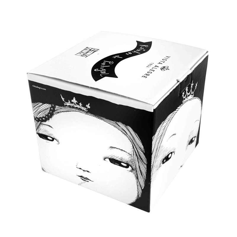 Rainhas De Portugal Handmade Table Vase