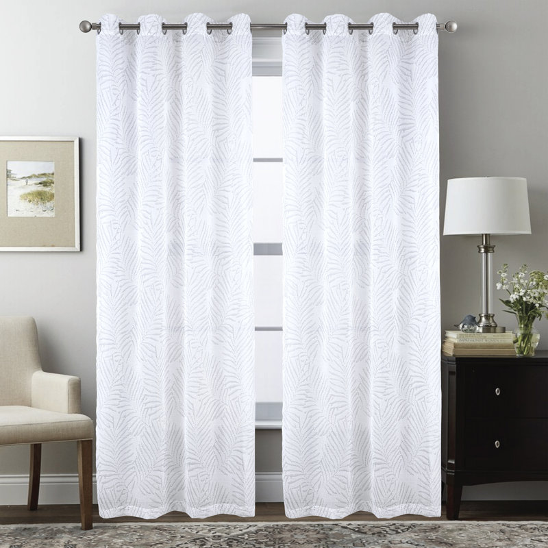 Panneau de rideau de fenêtre semi-transparent Faye, L 54 po x L 84 po, Argent