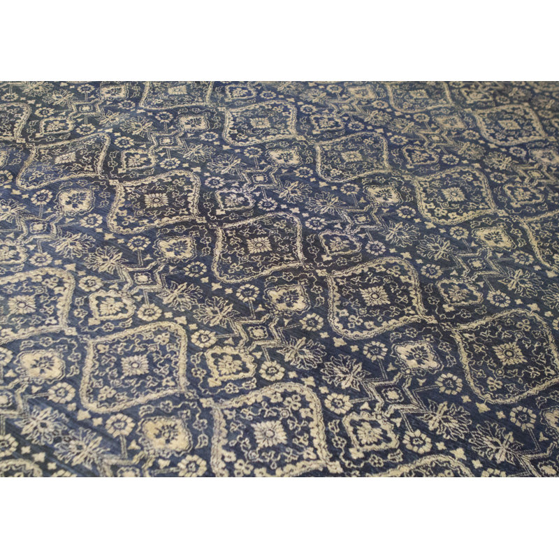 Hand Woven Wool Geometric Area Rug
