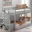 Lit simple superposé au-dessus d'un plancher gris avec rangement - Fonction pratique et confortable-2141548870
