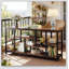 Table d'appoint attrayante, canapé rustique, console