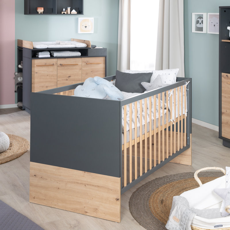 Lenn Cot Bed