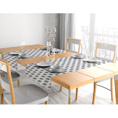 Chemin de table Kellar