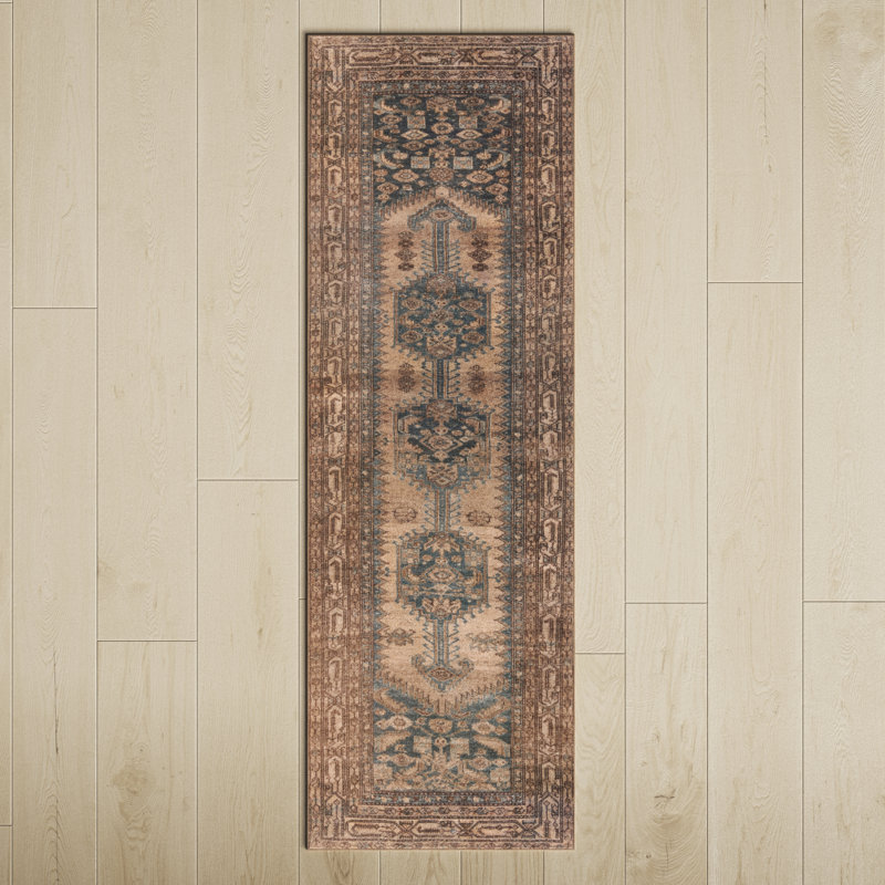 Machine Washable Oriental Machine Woven Polyester Area Rug in Brown/Blue, Runner 2' x 6'