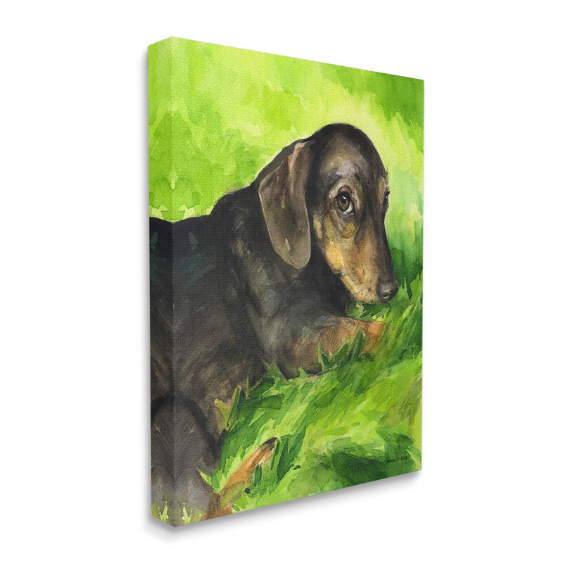 «Teckel Relaxing in Grass», art mural sur toile par GeorgeDyachenkoArt, H 20 po x l 16 po