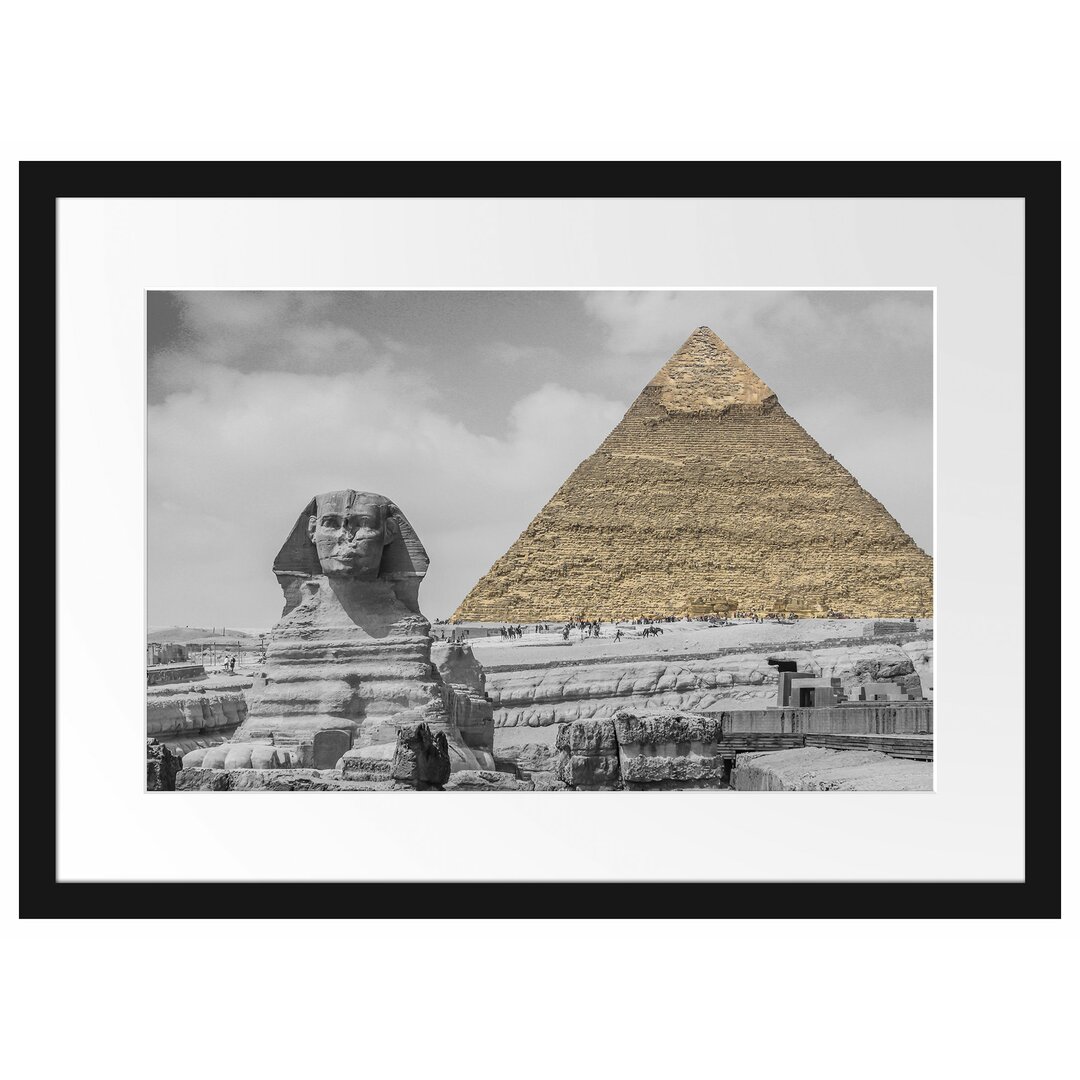 Gerahmtes Poster Sphinx vor Pyramide