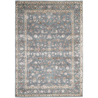 Hand-Knotted High-Quality Gray Area Rug