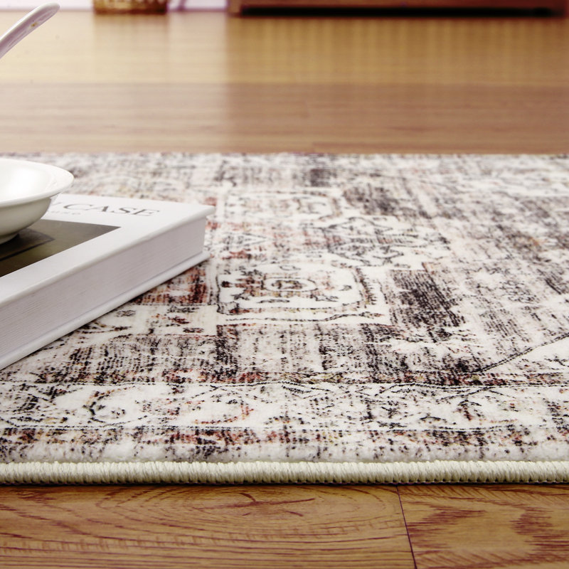 Tapis avec envers antidérapant J Tennis, Rectangle 8 pi x 10 pi