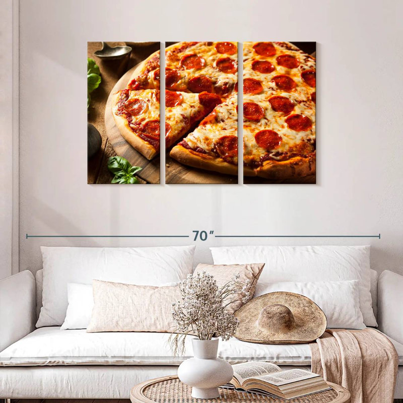 Yerlin, pizza Pepperoni fraîche, H 28 po x l 45 po