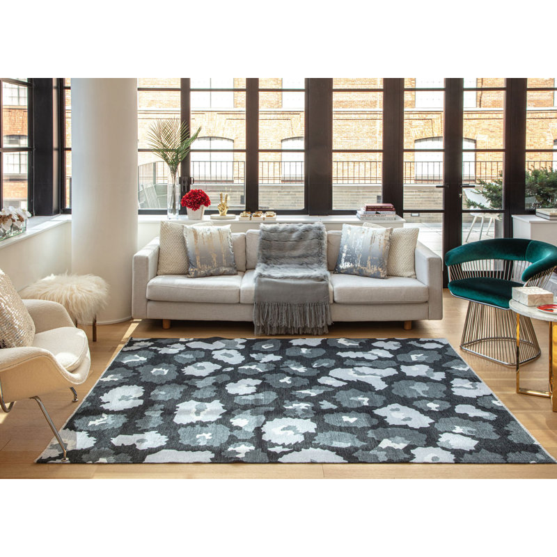 Elizabeth Sutton Modern Gray Floral 8' x 10' Synthetic Area Rug