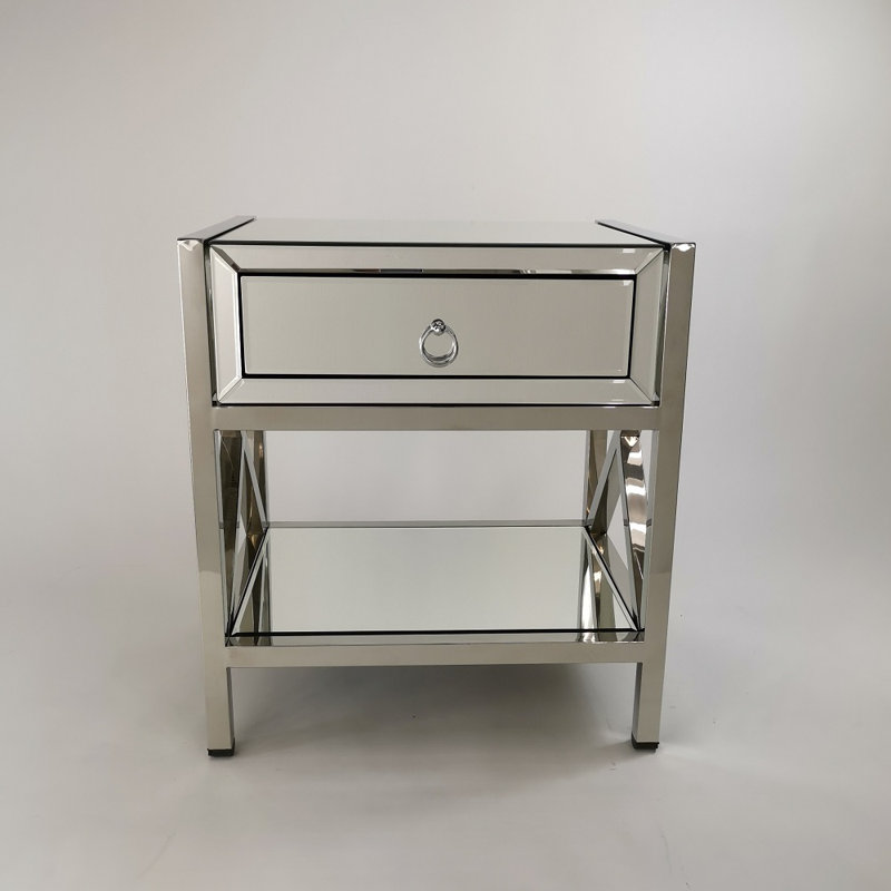 Theisen Accent Chest