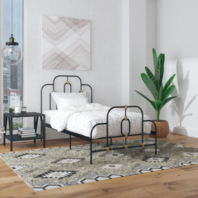 Lit plateforme en métal Olivia
