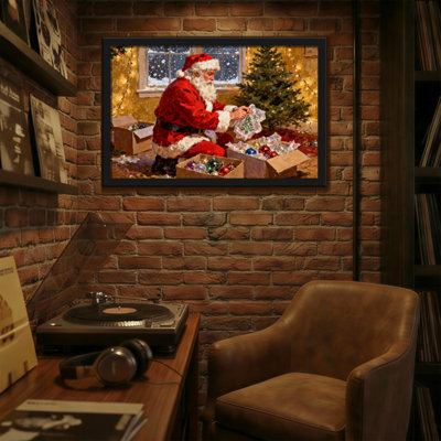 Arbre de Noël de Noël avec décoration de père Noël