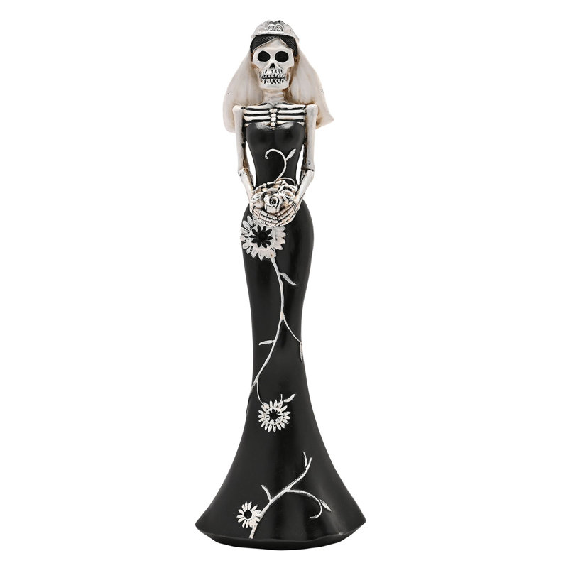 Figurines & Sculptures