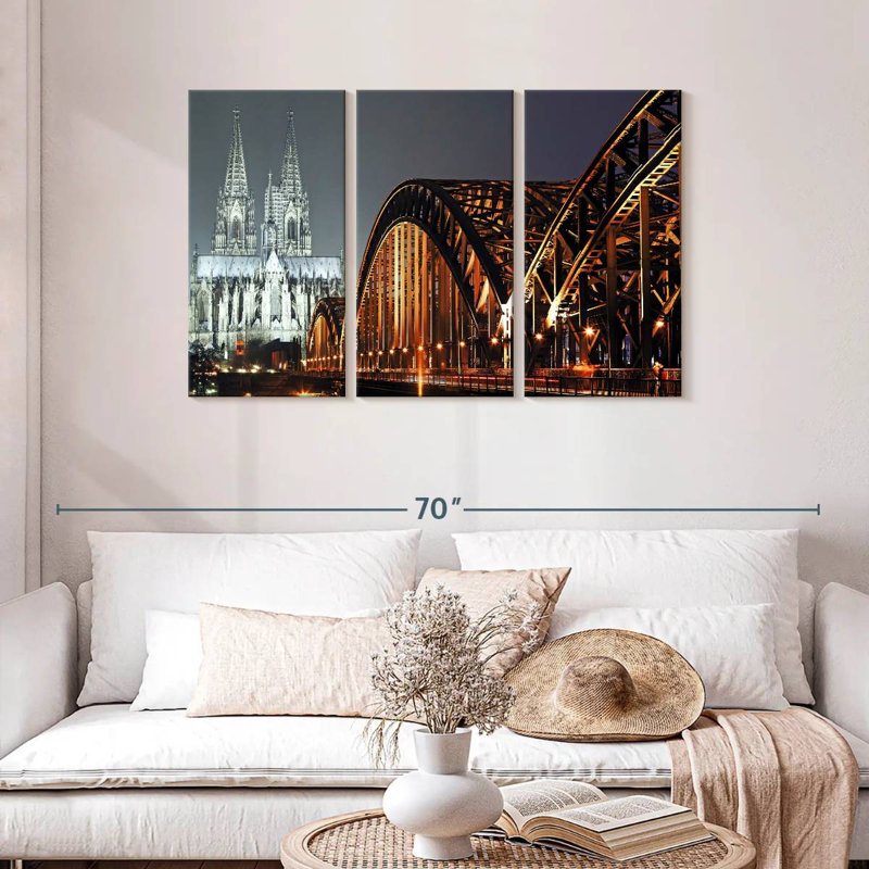 Pont vers la cathédrale de Cologne, H 28 po x l 45 po