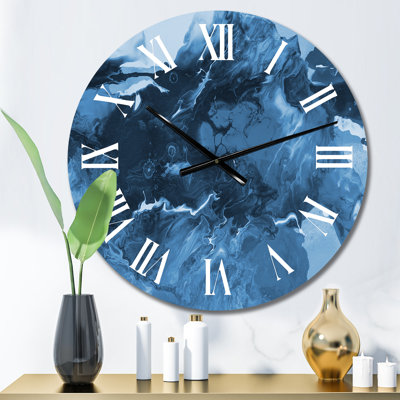 Art liquide dans les tons de bleu foncé II - horloge murale moderne